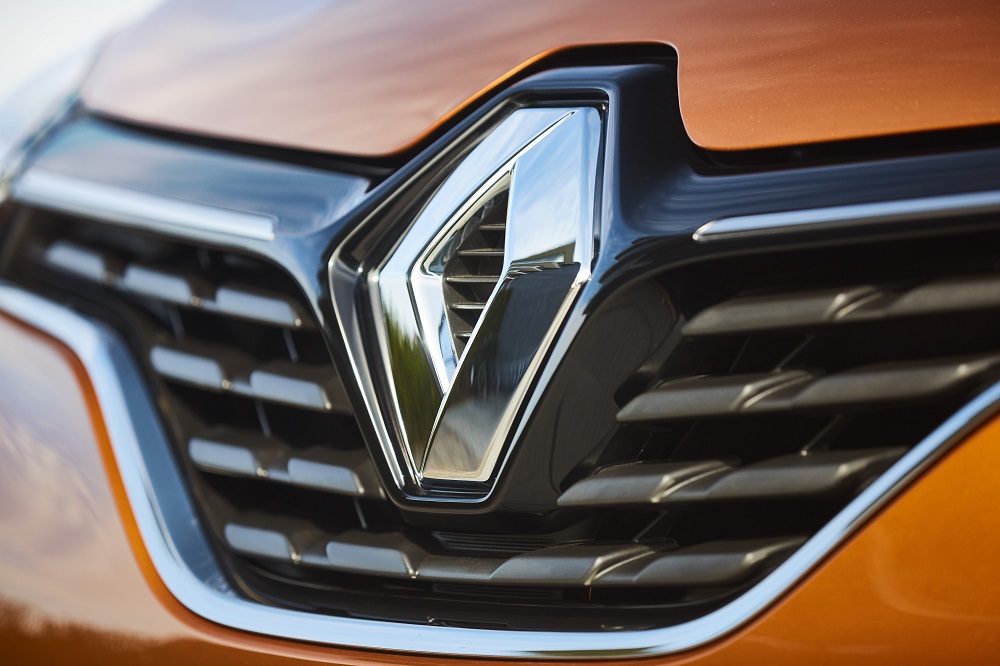 Renault_90816_global_en