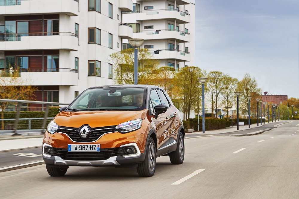 Renault_90830_global_en