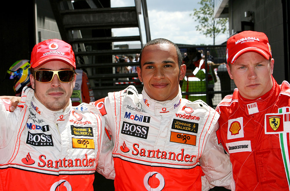Alonso-Hamilton-Raikkonen-2007-WRI_00002333-111